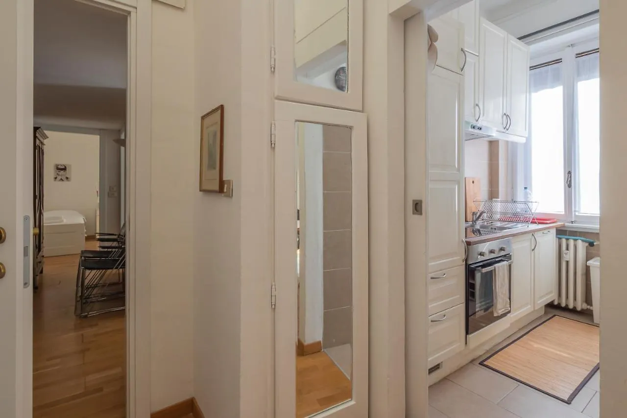 Luxury Flat Between Navigli And Duomo - Sambuco Milánó Olaszország
